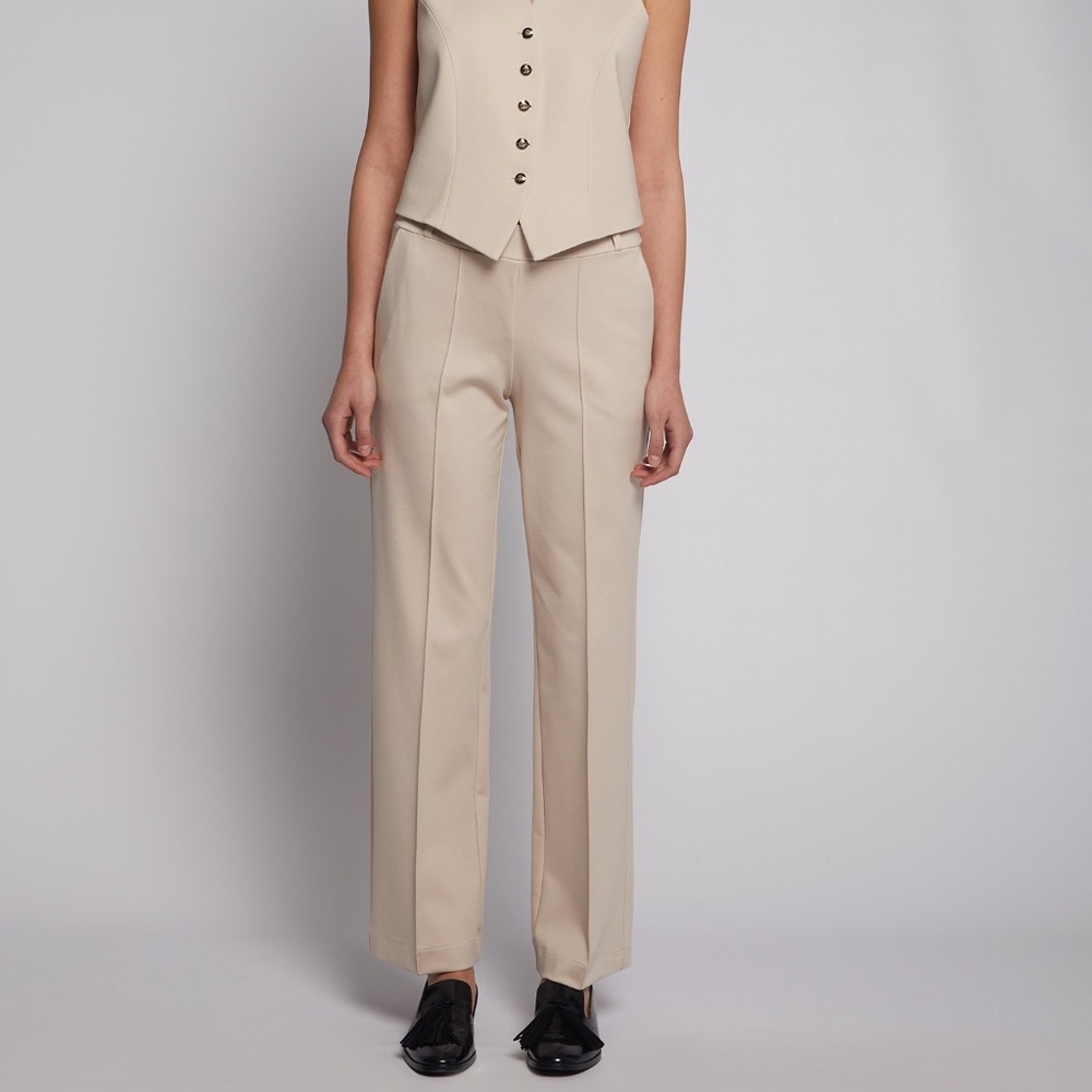 Villagallo Carla Ecru stretch knit pants Size 38